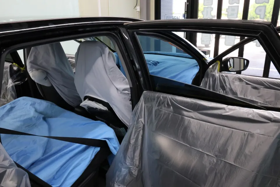 Hyundai Accentのカーフィルム施工事例 施工写真 6