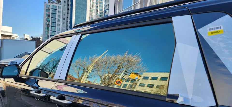Kia Carnivalのカーフィルム施工事例｜断熱・UVカット効果 施工写真 1-2