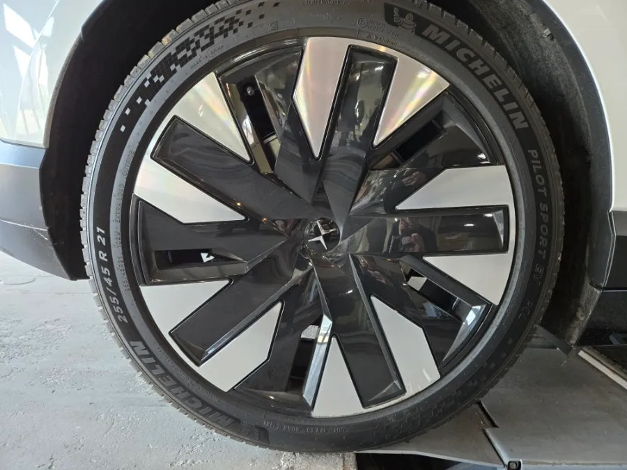 Polestar Polestar 4 wheel repair - Polestar Polestar 4 Wheel Repair Review & Cost photo 4