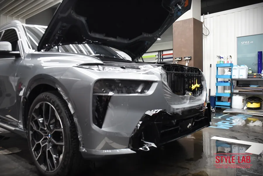 BMW X7 G07 PPF施工事例｜費用目安と仕上がり 施工写真 3-1