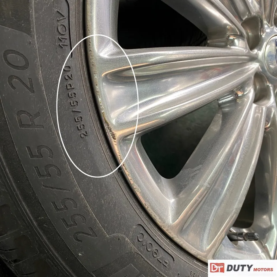 Ford Explorer wheel repair - Ford Explorer Wheel Repair & Painting Review: Gunmetal Finish photo 4