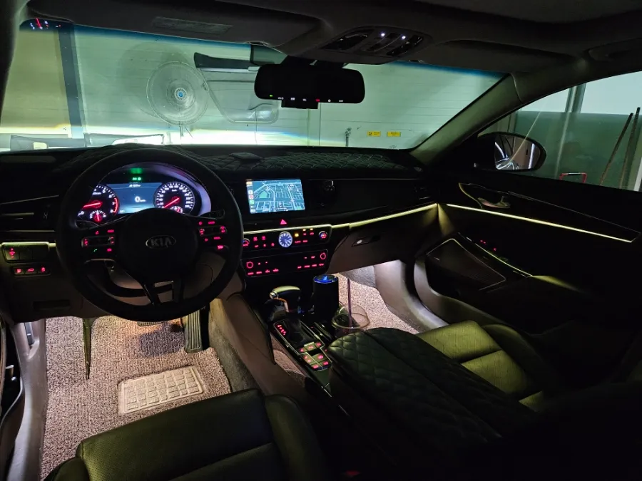 Kia K7 ambient lighting - Kia K7 Ambient Lighting Review — Enhanced Interior Mood photo 2