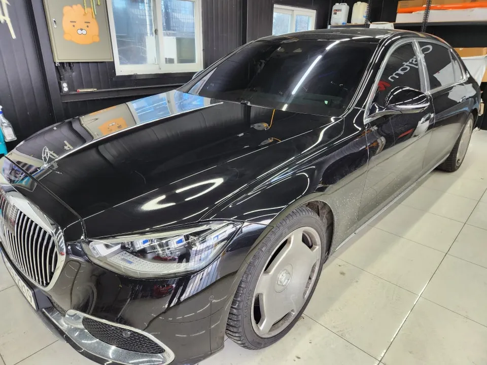 Mercedes-Benz S-Class Maybach vinyl wrap - Mercedes-Benz S-Class Maybach Vinyl Wrap Review — Seamless Two-To photo 6