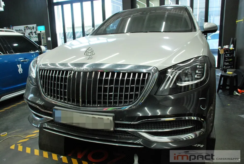 Mercedes-Benz Maybachのカーラッピング事例|費用目安・仕上がり 施工写真 1-1