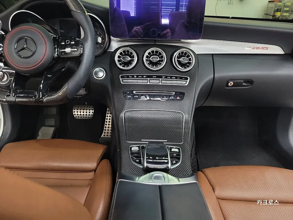 メルセデス・ベンツ Cクラス W205のカーラッピング事例|費用目安・仕上がり 施工写真 3-3