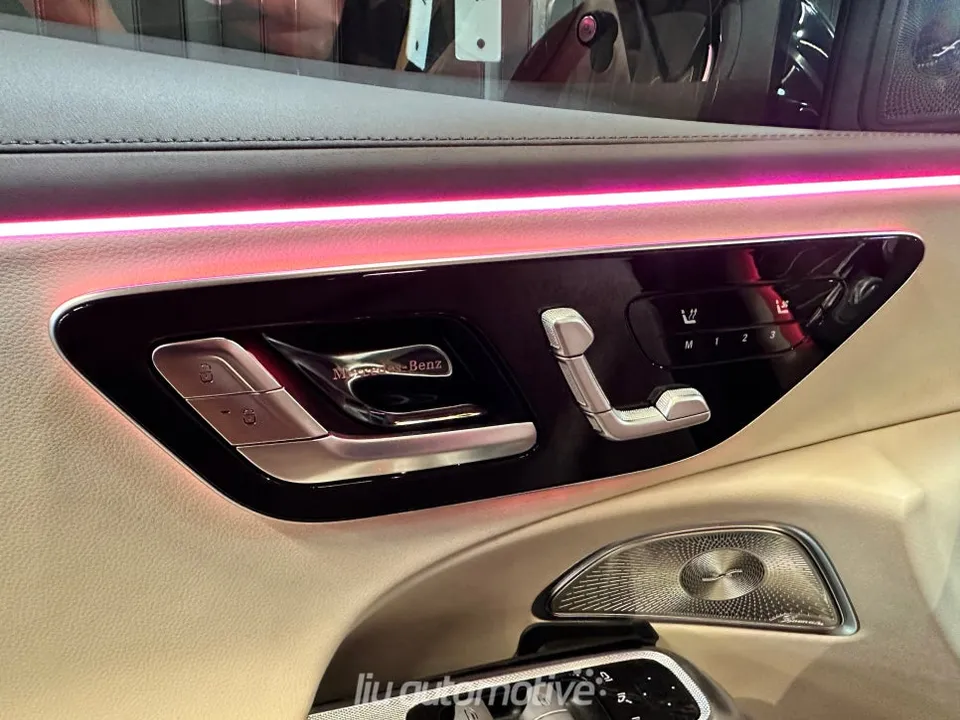 Mercedes-Benz E-Class other - Mercedes-Benz E-Class Other Car Service Review — Enhanced Functio photo 3