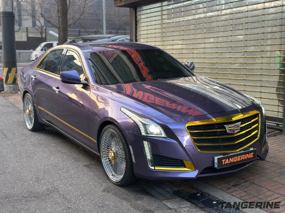 Cadillac CT5のカーラッピング事例|費用目安・仕上がり 施工写真 2-2