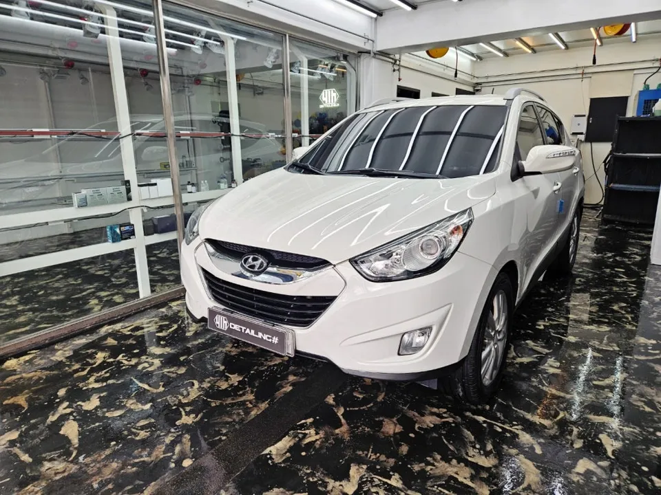 Hyundai Tucsonのガラスコーティング事例|費用目安・仕上がり 施工写真 3-2