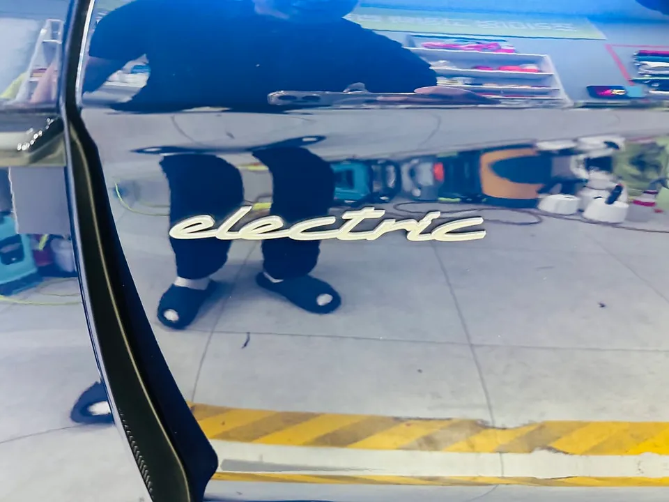 Porsche Taycan vinyl wrap - Porsche Taycan Vinyl Wrap Review: Cost & Results photo 4
