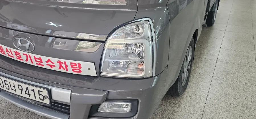 Hyundai Porter 2のカーフィルム施工事例|費用目安と仕上がり 施工写真 2-3