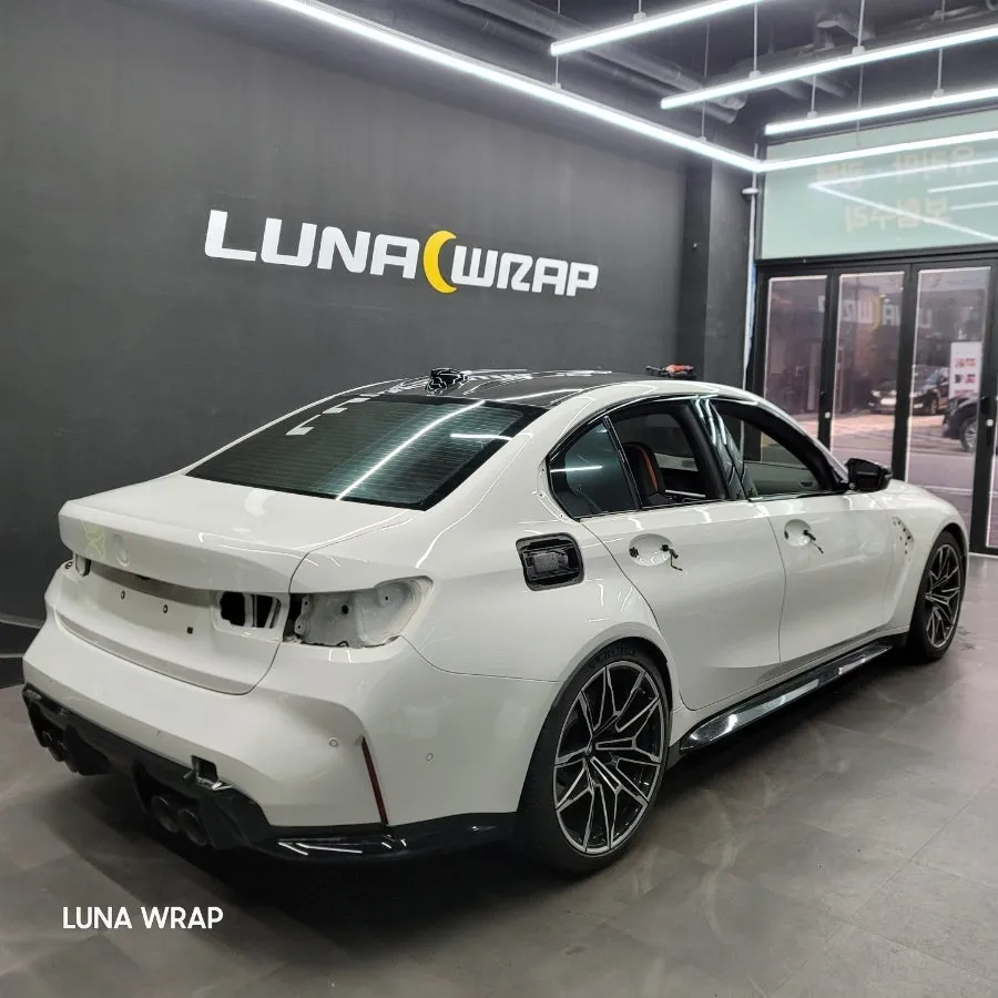 BMW M3のカーラッピング事例|サテンブラックの仕上がり 施工写真 1-2