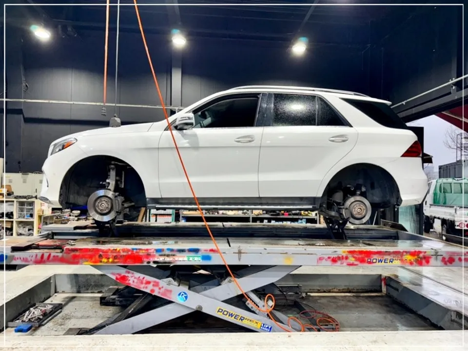 Mercedes-Benz GLE wheel repair - Mercedes-Benz GLE Wheel Repair & Refinishing — AMG Gloss Black photo 3