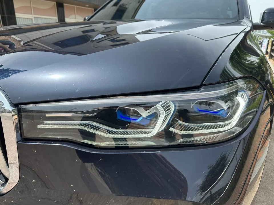 BMW X7 PPF施工事例｜費用目安と仕上がり 施工写真 1-3