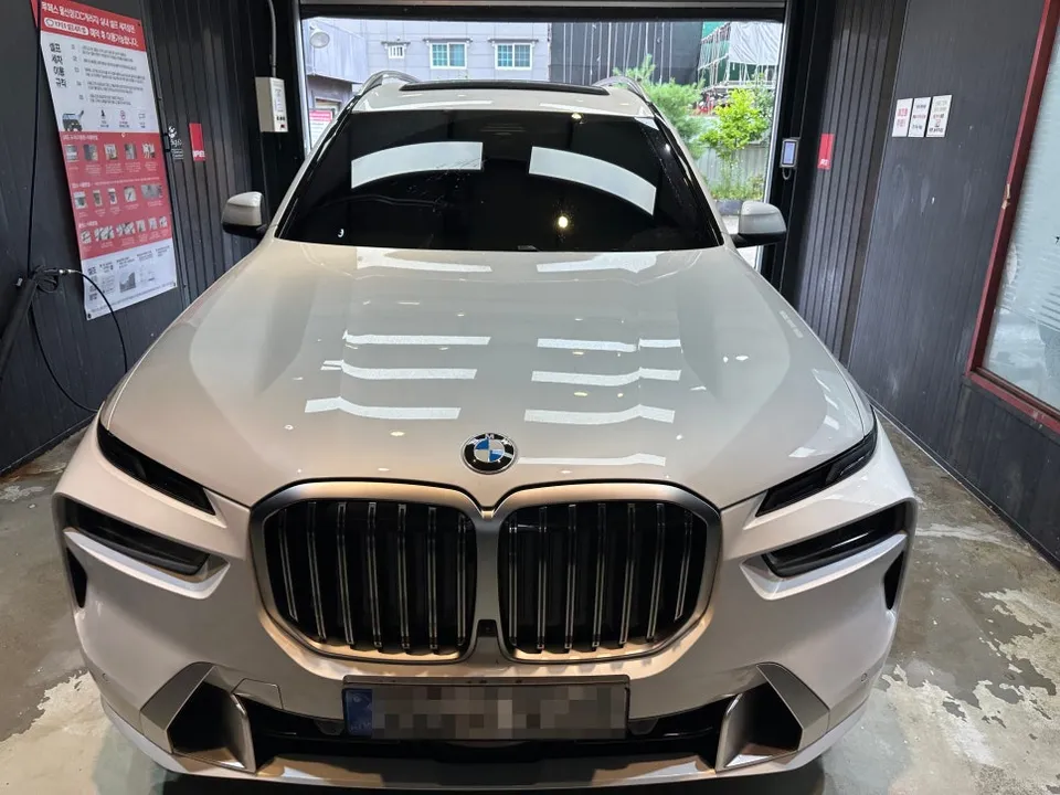 BMW X7 PPF施工事例｜費用目安と仕上がり 施工写真 2-1