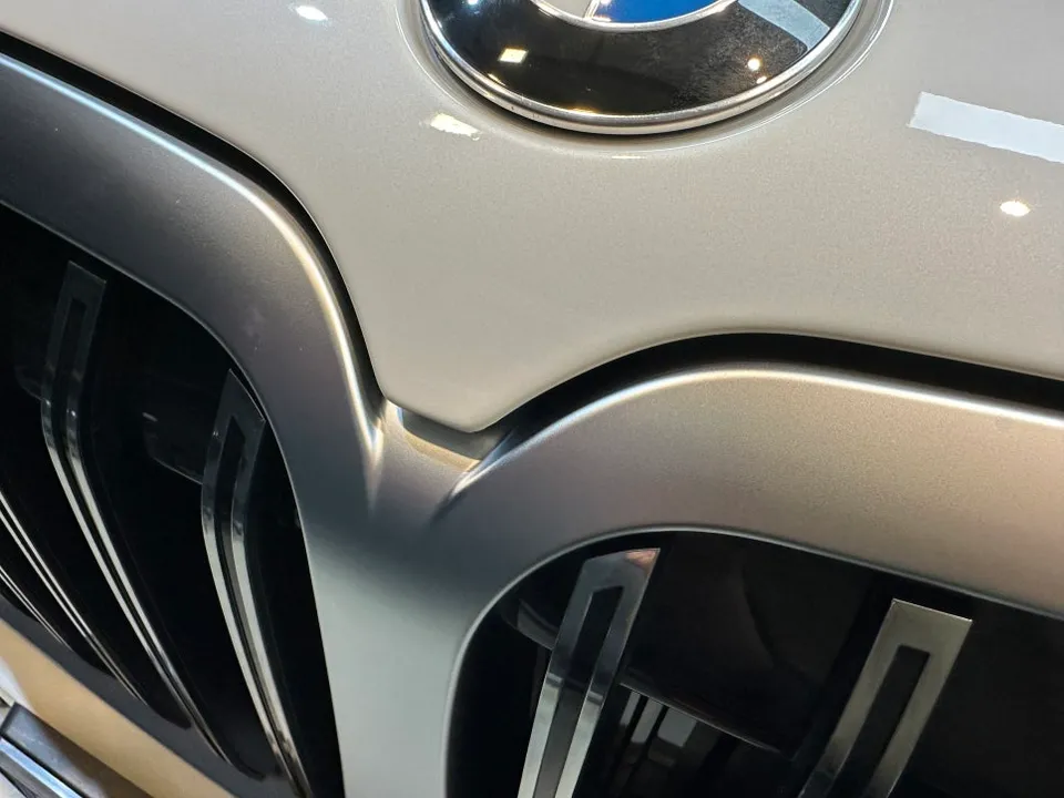 BMW X7 PPF施工事例｜費用目安と仕上がり 施工写真 1-3