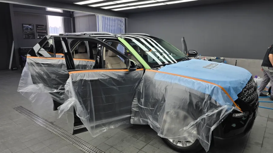 Ford Explorerのカーフィルム施工事例｜費用目安・仕上がり 施工写真 2-1
