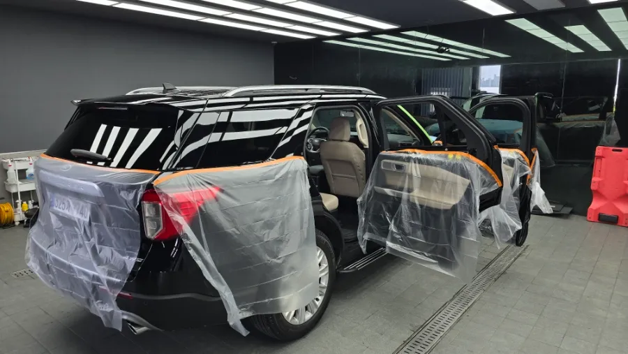 Ford Explorerのカーフィルム施工事例｜費用目安・仕上がり 施工写真 3-1