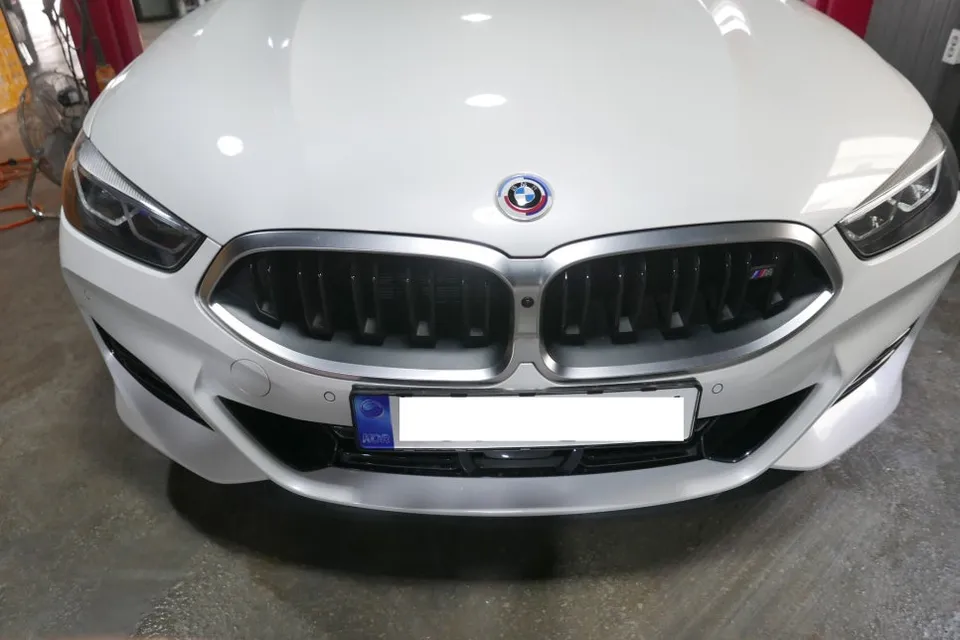 BMW 850i wheel repair installation result