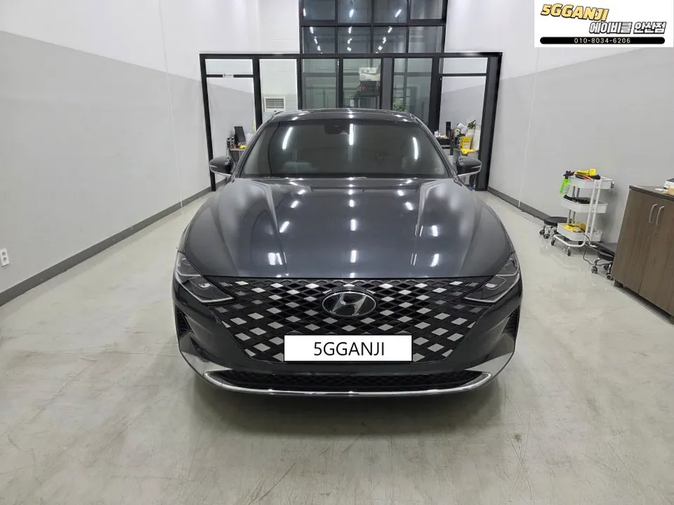 Hyundai Grandeur IG ambient lighting installation result