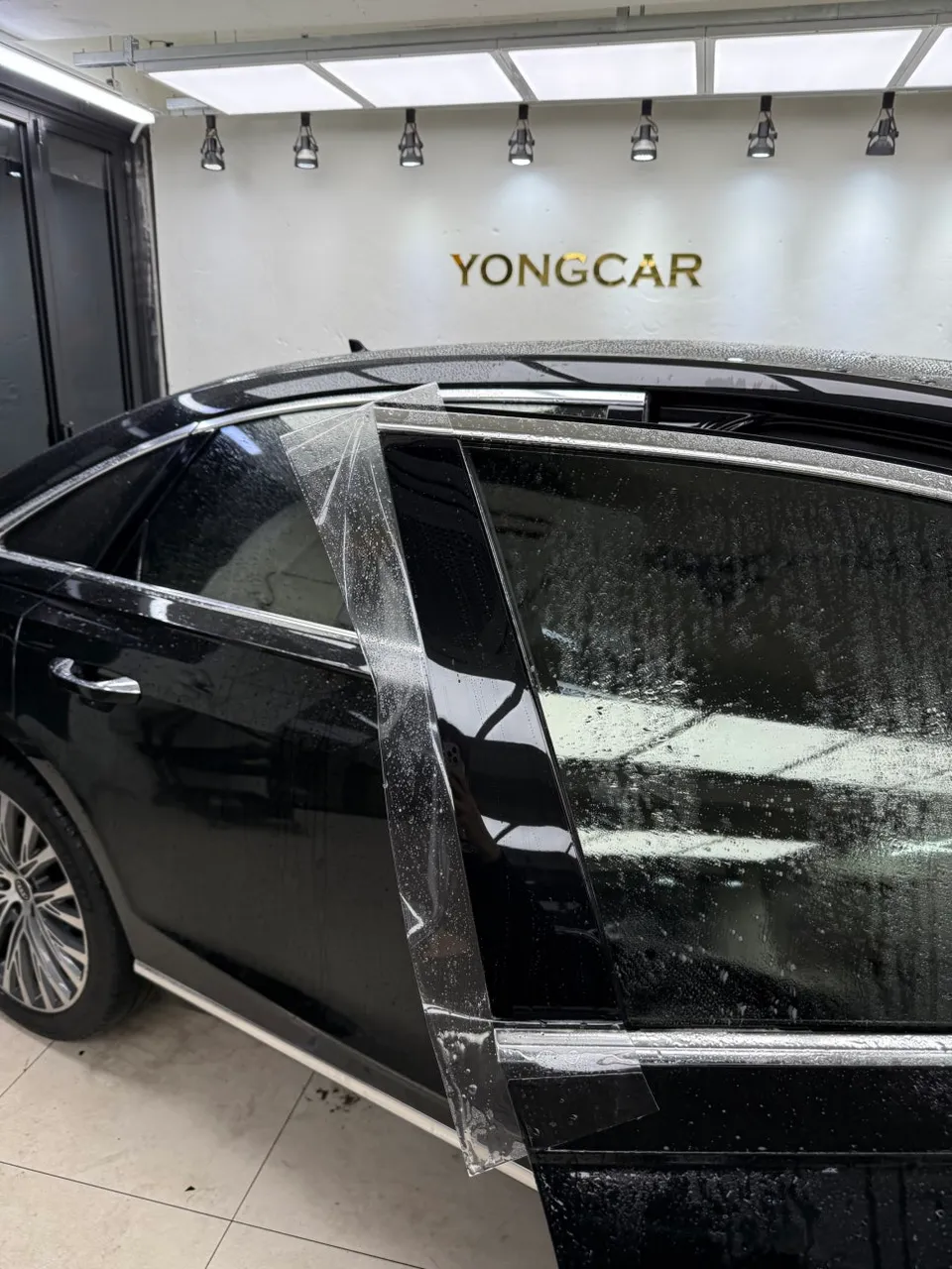 Audi A8のPPF部分施工事例|費用目安と仕上がり 施工写真 3-2