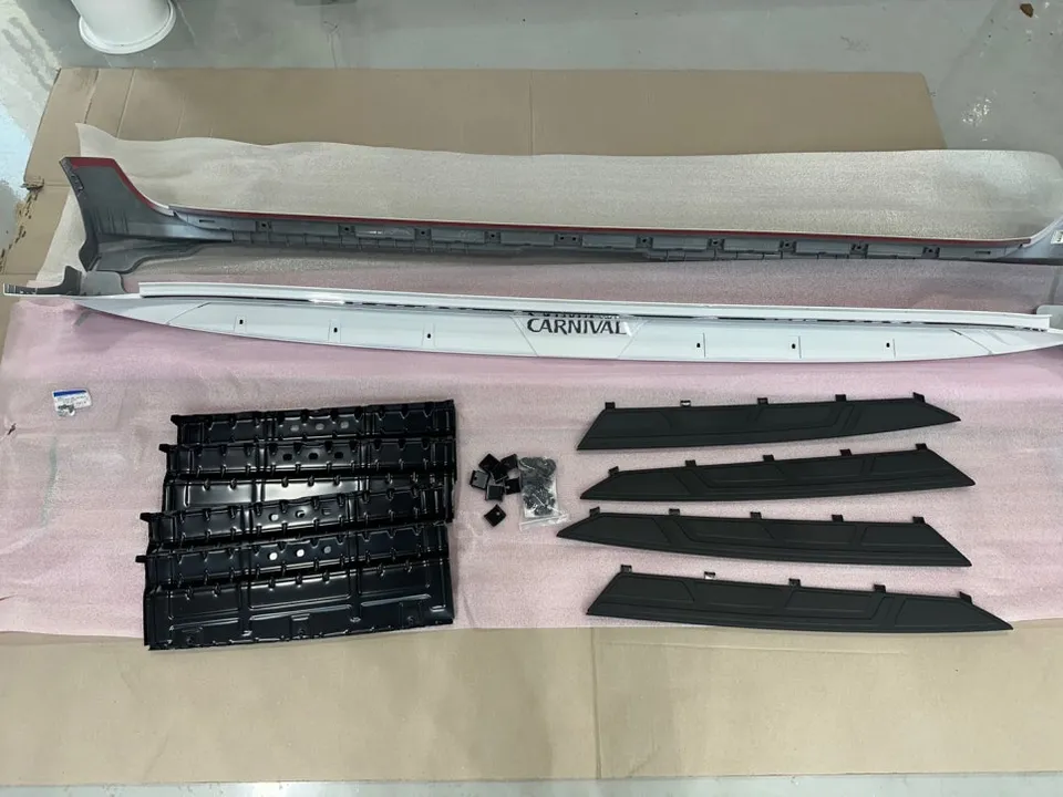 Kia Carnival KA4 body kit - Kia Carnival KA4 Body Kit Installation Review photo 4
