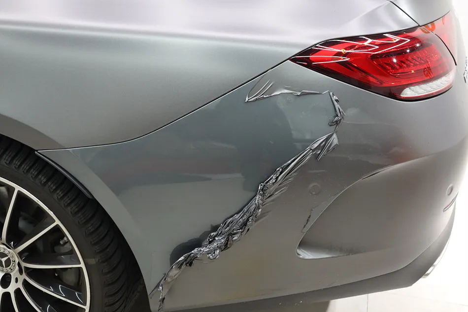 Mercedes-Benz CLS 450 vinyl wrap - Mercedes-Benz CLS 450 Vinyl Wrap Repair Review photo 4