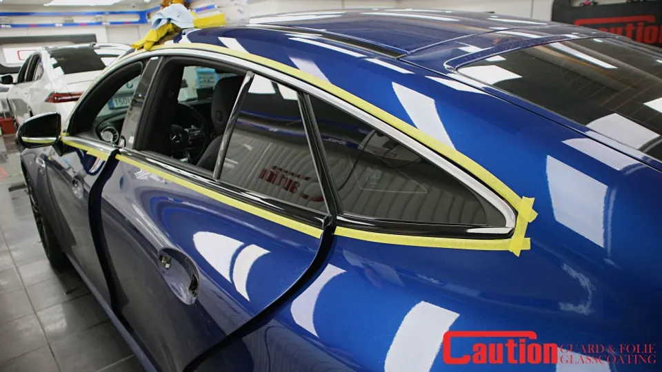Mercedes-Benz AMG GT 43 カーラッピング事例|費用目安・仕上がり 施工写真 2-2