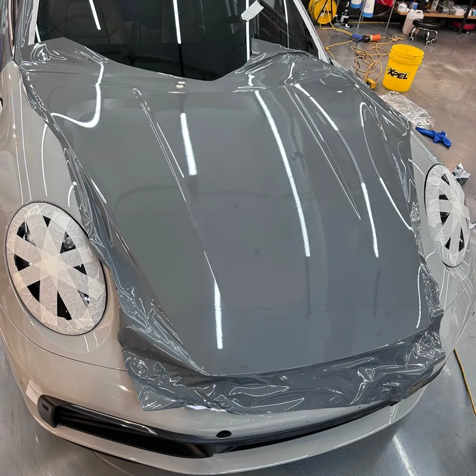 ポルシェ911のカーラッピング事例|費用目安・仕上がり 施工写真 2-3