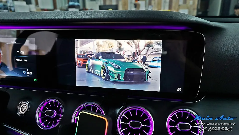 Mercedes-Benz E-ClassのAndroid Auto・CarPlay取付事例 施工写真 1-3