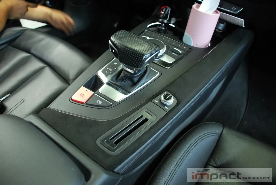 Audi A4のPPF施工事例|費用目安と仕上がり 施工写真 3-3