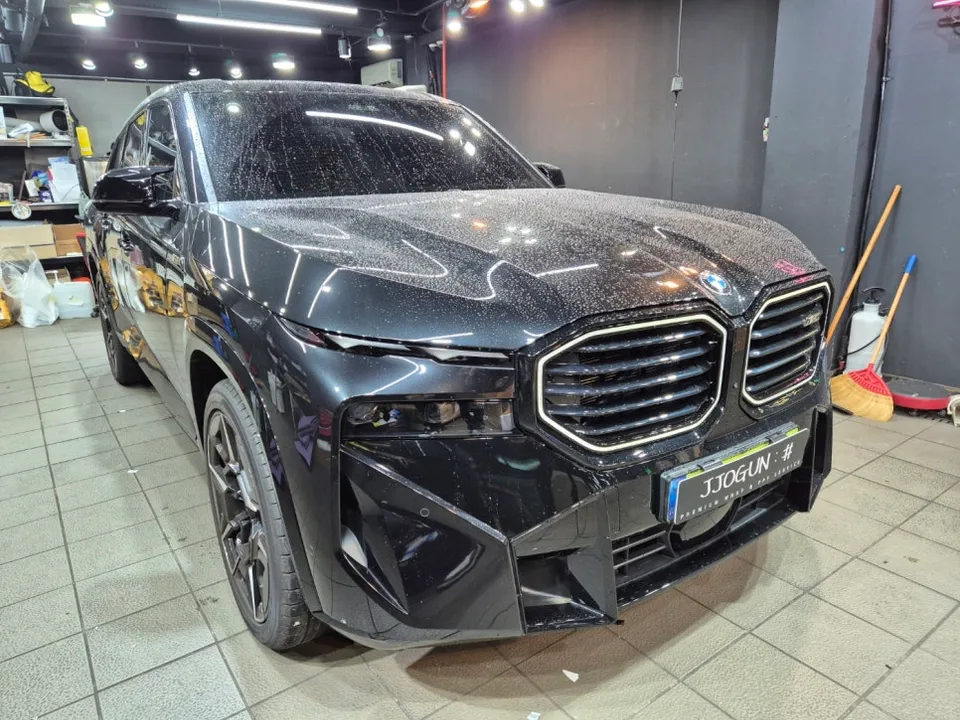 BMW XMのPPF施工事例|費用目安・仕上がり 施工写真 1-1