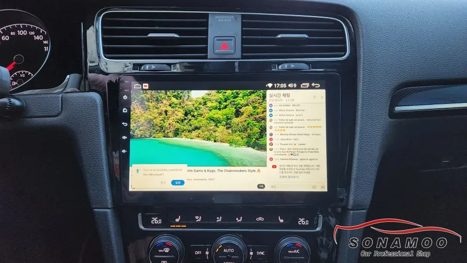 Volkswagen Golf 7th GenのAndroid Auto・CarPlay取付事例 施工写真 1-3