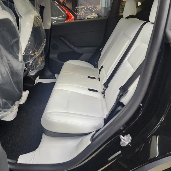 Tesla Model Y new car package installation result