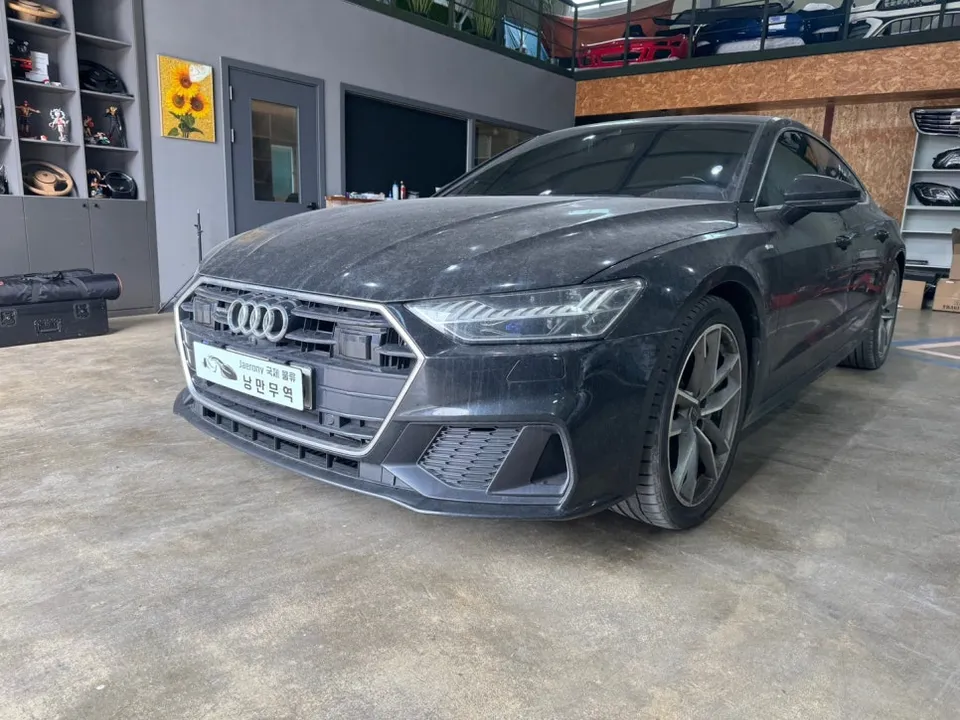 Audi A7 body kit - Audi A7 Body Kit Installation Review: RS7 Conversion photo 3