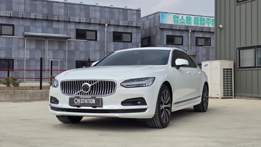Volvo S90のカーフィルム施工事例｜費用目安と仕上がり 施工写真 4