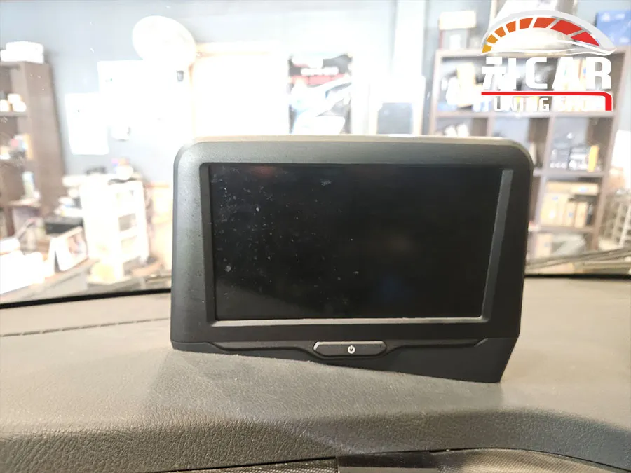 Kia Bongo 3のAndroid Auto・CarPlay取付事例 施工写真 2