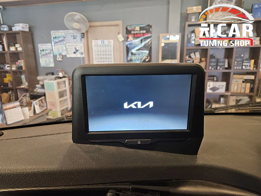 Kia Bongo 3のAndroid Auto・CarPlay取付事例 施工写真 3