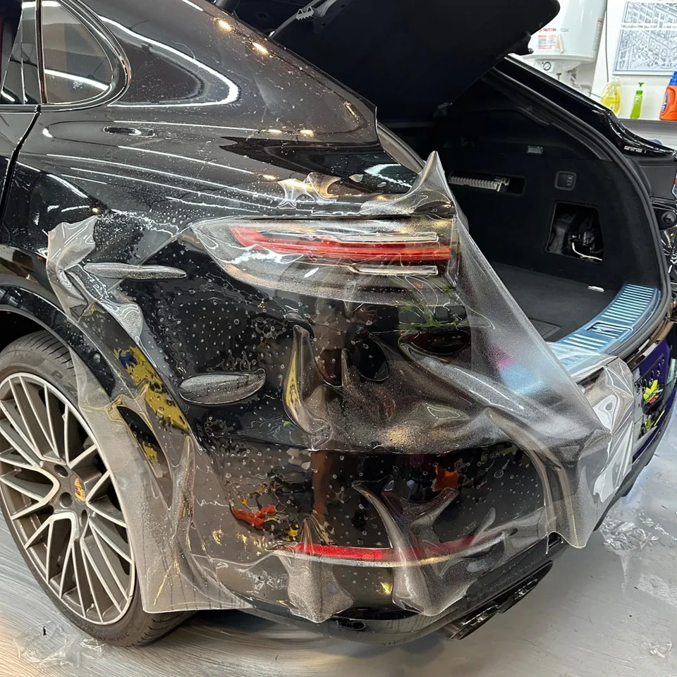 Porsche CayenneのPPF施工事例|費用目安と仕上がり 施工写真 2-2