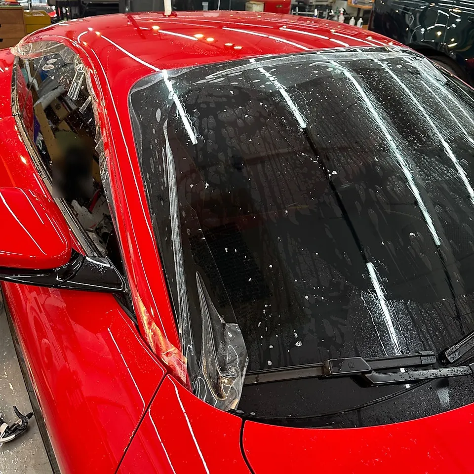 Ferrari RomaのPPF施工事例|韓国での実例紹介 施工写真 2-3