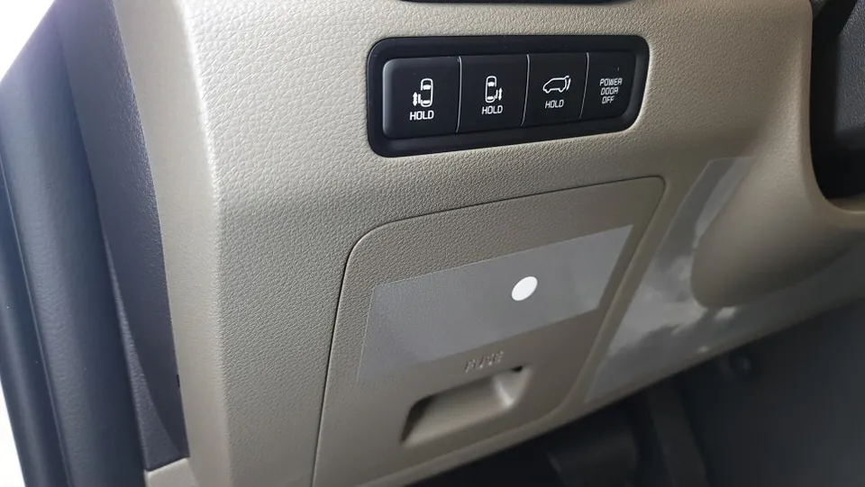 Kia Carnival PPF施工事例｜費用目安と仕上がり 施工写真 4