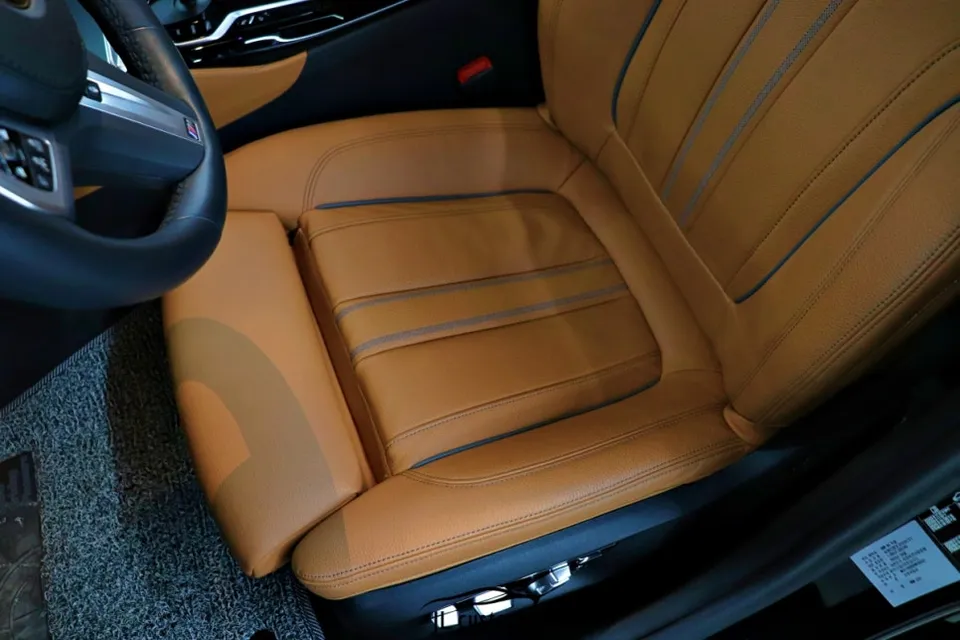 BMW 5 Series G30 seat ventilation - BMW 5 Series G30 Seat Ventilation & Heating Review photo 4