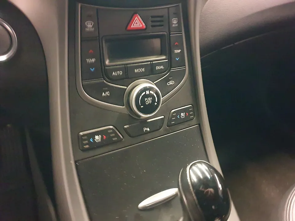 Hyundai Elantra MD OEM Options Review - Cost & Installation photo 2