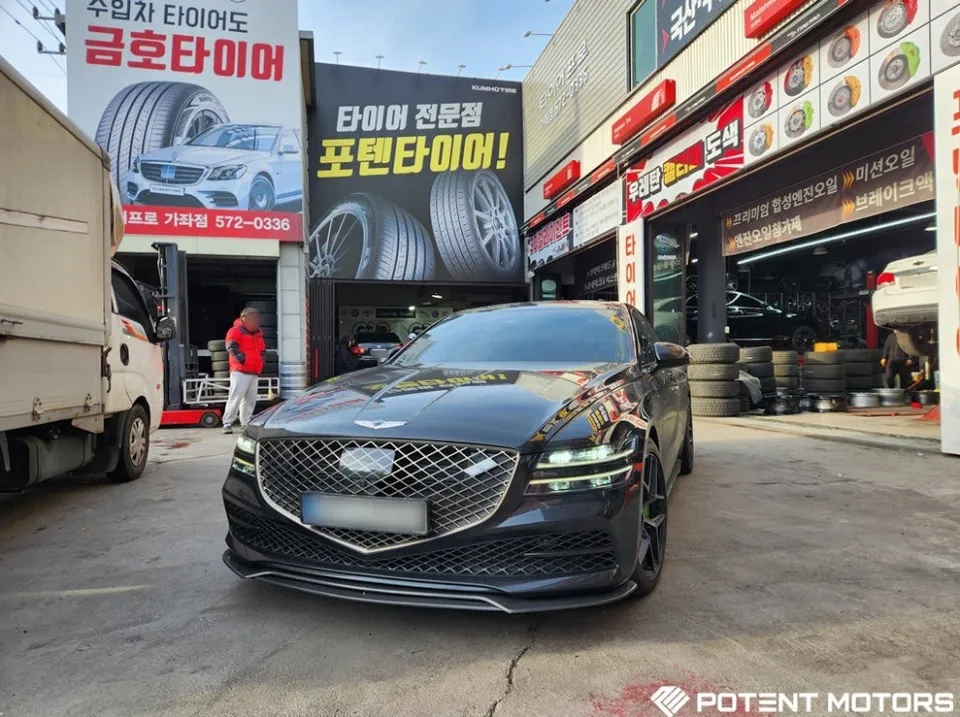 Genesis G80のホイールリペア・塗装事例 施工写真 2-2
