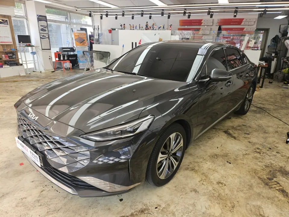 Kia K8のカーフィルム施工事例｜費用目安と仕上がり 施工写真 3-1
