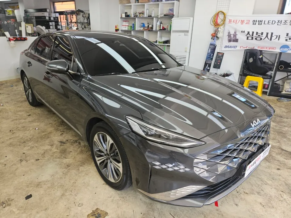 Kia K8のカーフィルム施工事例｜費用目安と仕上がり 施工写真 3-2