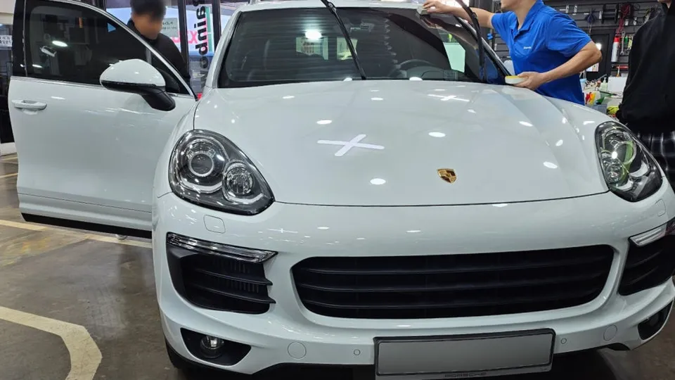 Porsche Cayenne window tinting review