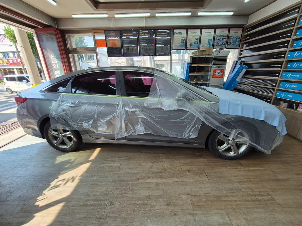 Hyundai Sonataのカーフィルム施工事例 施工写真 6