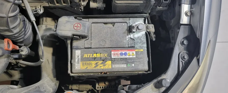 Hyundai Elantra body repair - Hyundai Elantra Body Repair & Painting Review photo 2