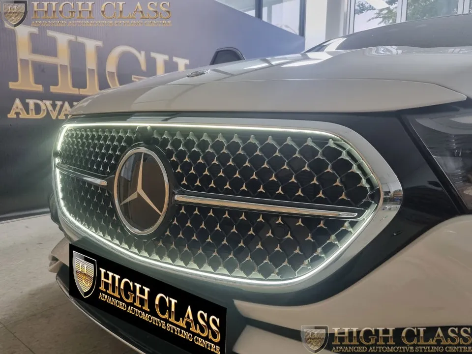 Mercedes-Benz E-Class W214 ambient lighting - Mercedes-Benz E-Class W214 Ambient Lighting Review photo 4