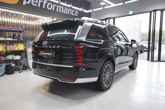 Hyundai Palisadeのカーラッピング事例｜費用目安・仕上がり 施工写真 3-1